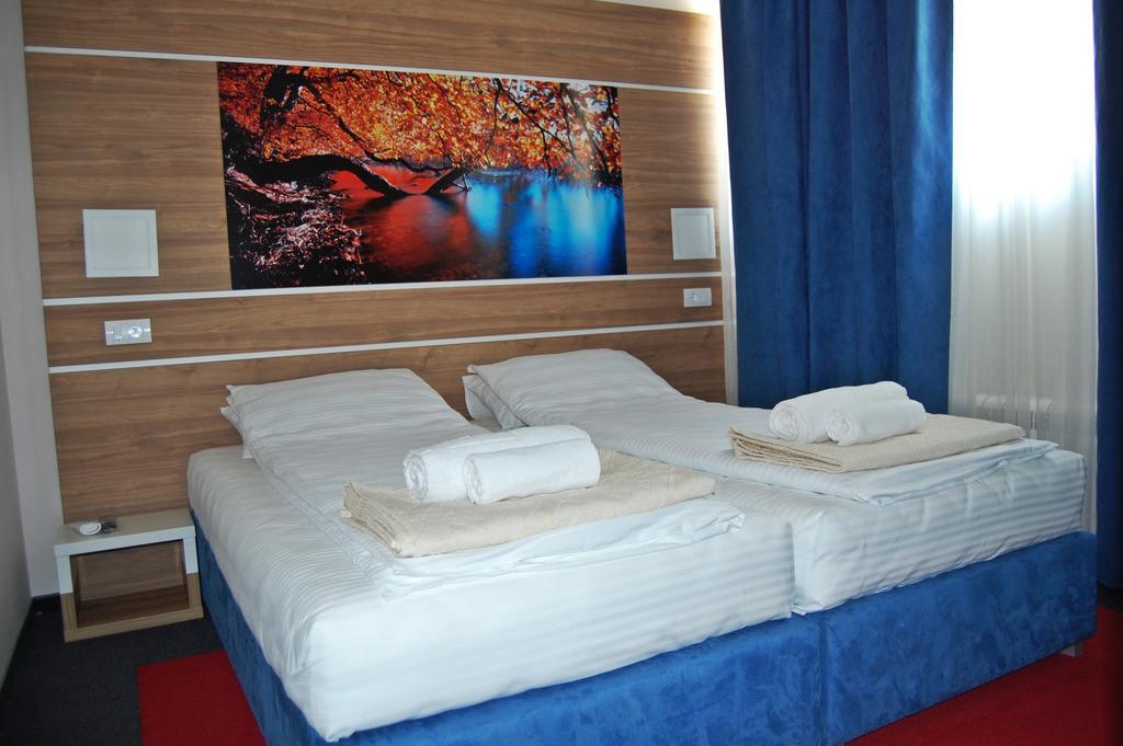Guest House Vida Belgrado Esterno foto