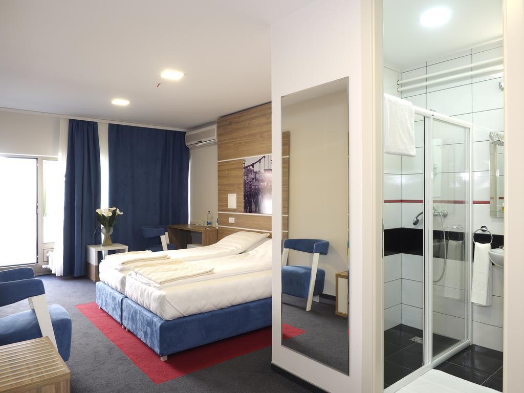 Guest House Vida Belgrado Esterno foto